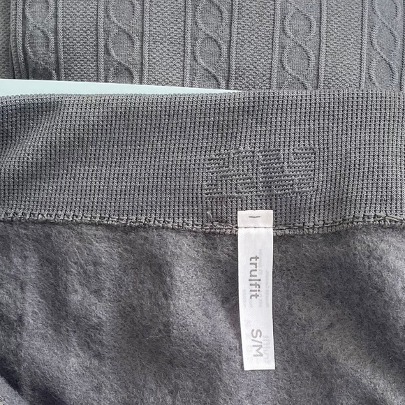 NEW: Fleece leggings - Picture 3 of 3